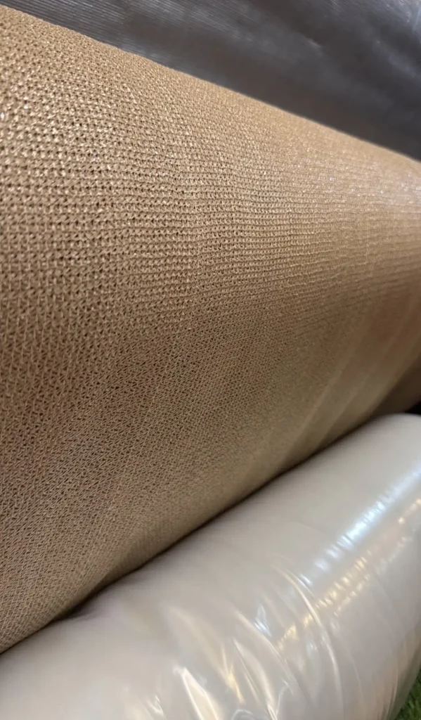Malla Raschel beige 80% – 4,20 m de ancho